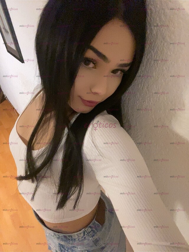 FOTOS DE SEXY Y HERMOSA TRANSEXUAL, BELLO ROSTRO, TODA UNA MUÑECA