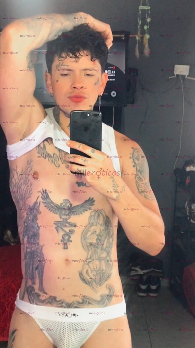 FOTOS DE HOMBRE TATUADO Y SERIO 3234913373 DE MEDELLÍN