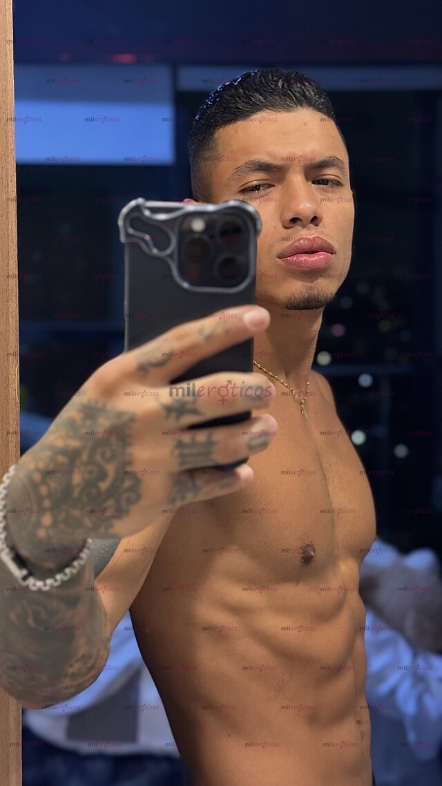 FOTOS DE COLOMBIANO 1,80 EXCELENTE TRATO CUERPO GYM TOP 24 AÑOS