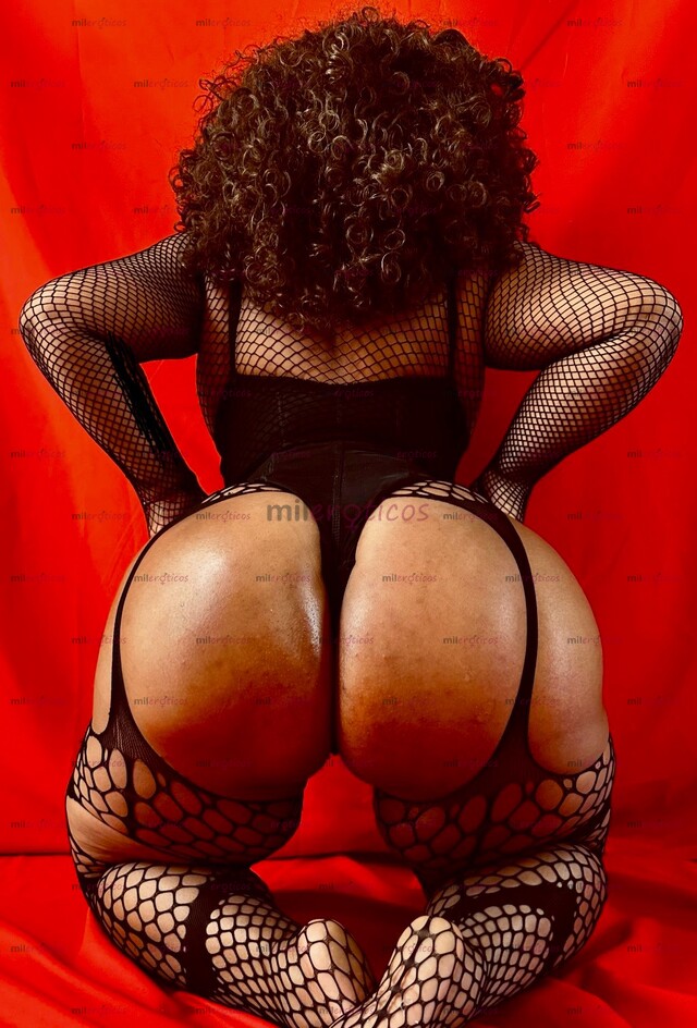 FOTOS DE DISPONIBLE CALIENTE NALGONA MORENA CUBANA MADURA