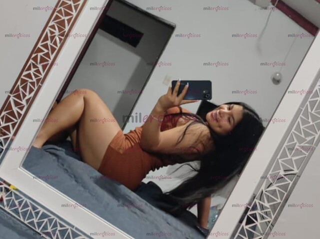 FOTOS DE SOY LAURA AMOR, TU AMANTE PUTITA SEDIENTA DE LECHE Y QUE ME ROMPAS EL CULO