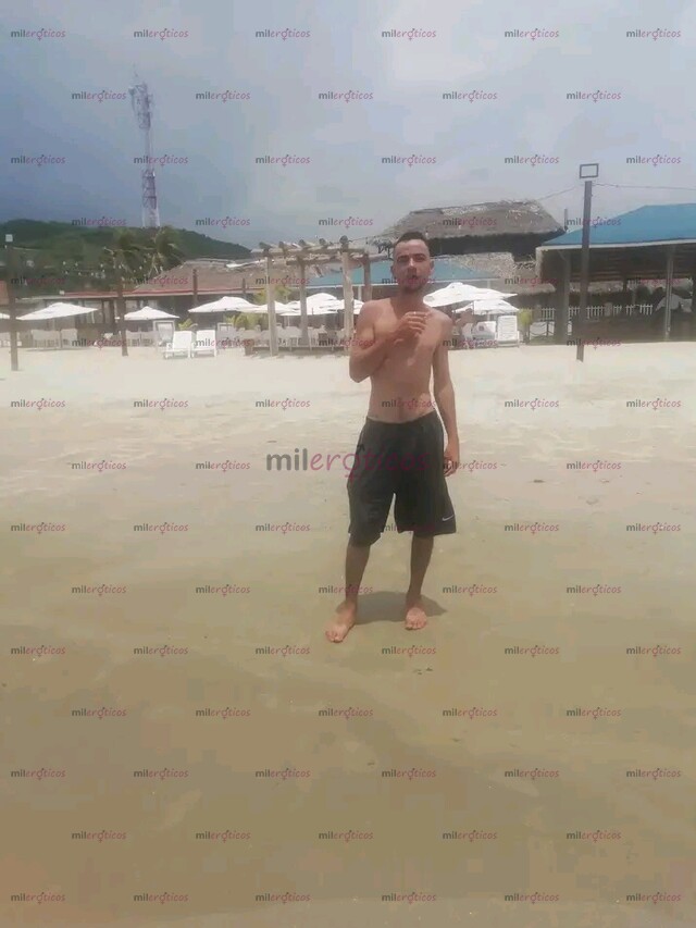 FOTOS DE ACTIVO 19CM BUEN CUERPO DELGADO MACHO SIN SITIO