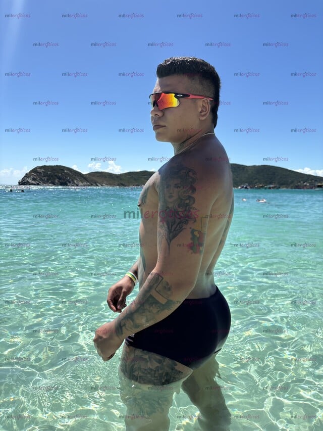 FOTOS DE MEN TATUADO DE 19 CM DE VERGA CON 1.83 DE ALTO PARA HOMBRES QUE BUSQUEN DISCRECI