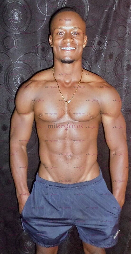 FOTOS DE CUERPO ATLÉTICO, EXTREMADAMENTE CALIENTE Y MUY COMPLACIENTE