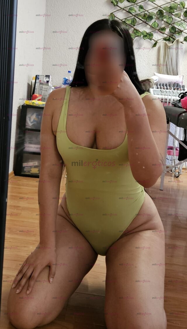 FOTOS DE DIVERTIDA, ALEGRE, HERMOSO CUERPO Y GUAPA