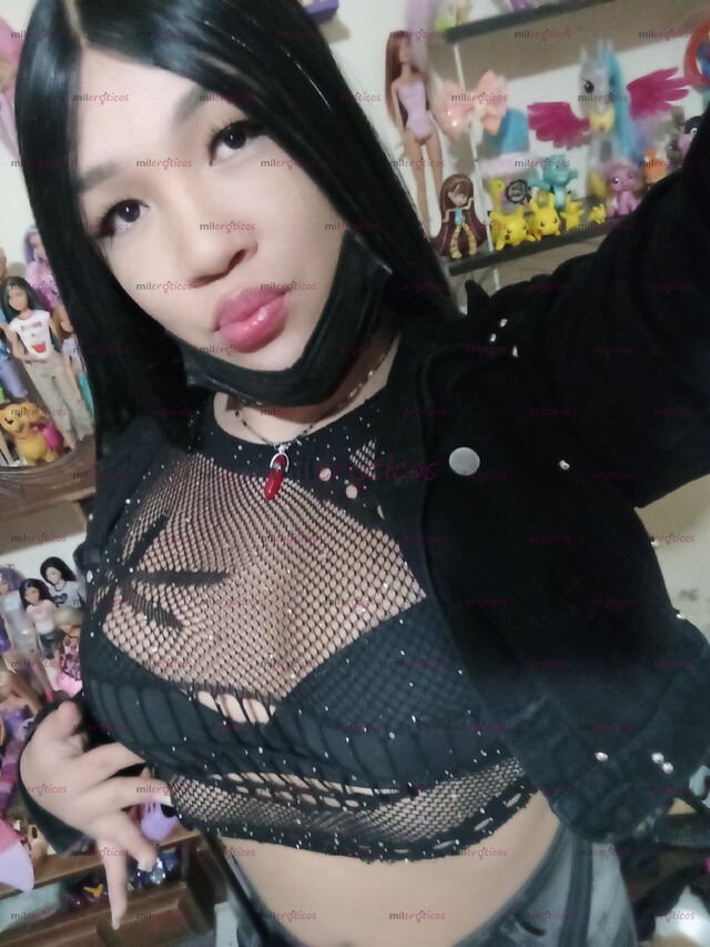 FOTOS DE VIOLETA FOGOSA CHICA MUY CALIENTE Y ATRACTIVA UBICADA EN ALFONSO LÓPEZ