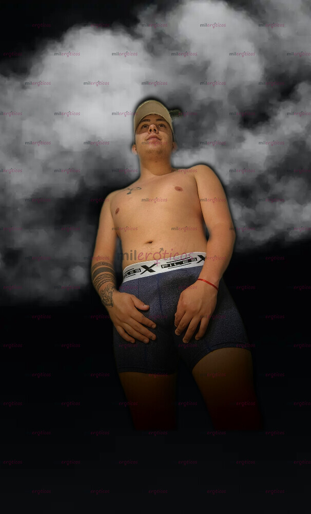 FOTOS DE POLLO VERSÁTIL PREÑADOR Y FETICHETO SOLO DOMISILIO