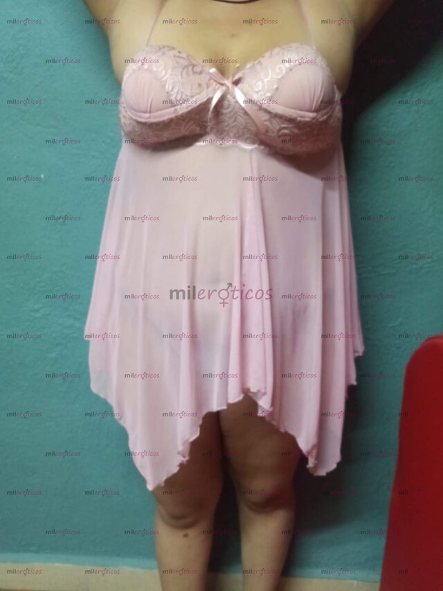 FOTOS DE BEBÉ VEN ÁBREME BIEN RICO MIS PIERNAS Y METEME TU RICA VERGA AMOR