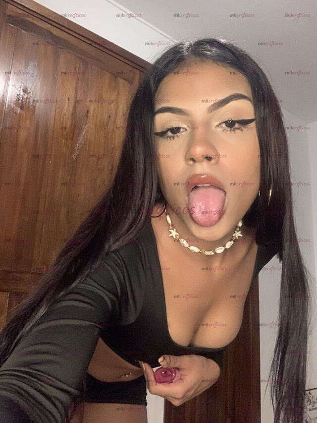 FOTOS DE ESTA RICA MORENA TE HARÁ VENIR COMO NUNCA EN UN BAILE EXÓTICO Y MUCHA SALIVA