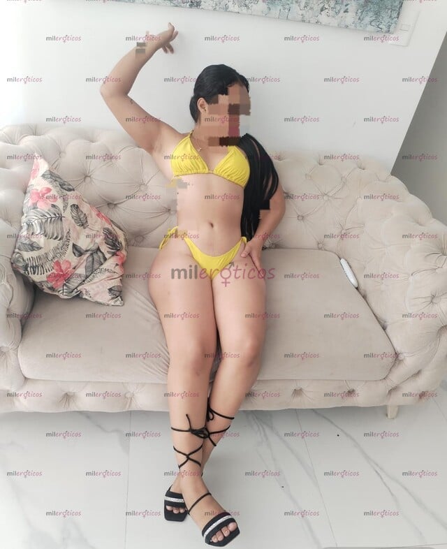 FOTOS DE AMOR SOY SARA UNA MORENA DE 18 AÑOS DE CULO GRANDE Y UNA GARGANTA PROFUNDA BONIT
