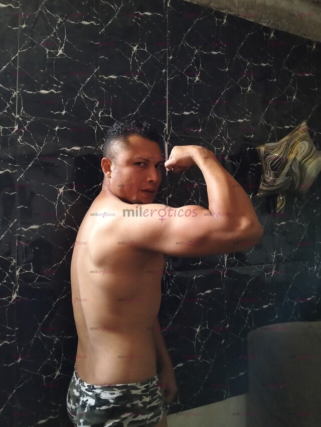 FOTOS DE CHICO ARDIENTE DISPUESTO A SATISFACER TUS FANTASIAS