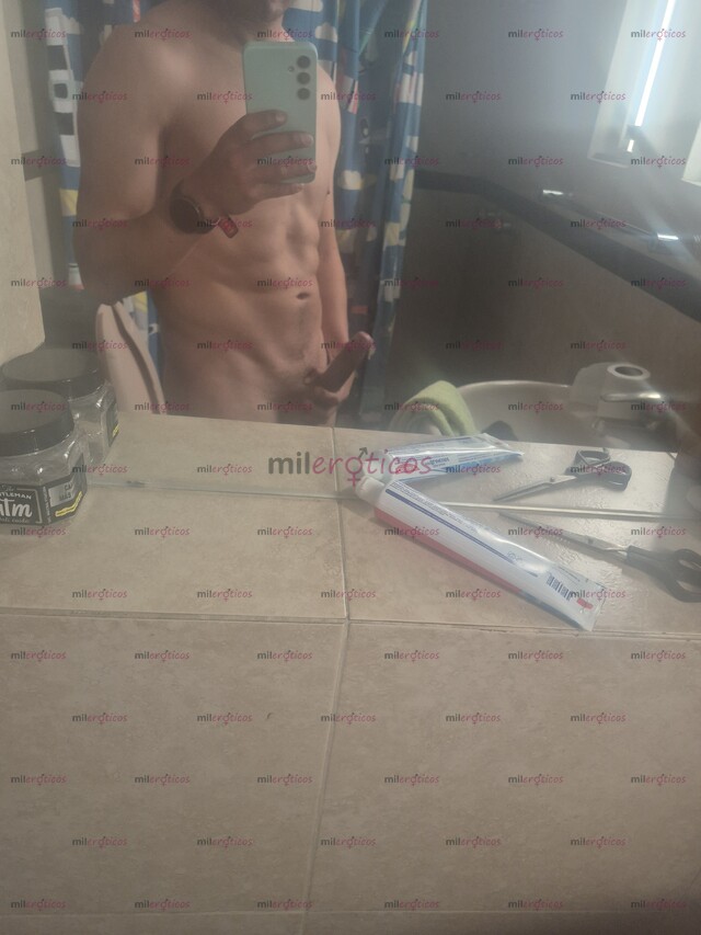 FOTOS DE HERRAMIENTA DE BUEN TAMAÑO HOMBRE DE 30 AÑOS ATLETICO. COMPRUEBALO