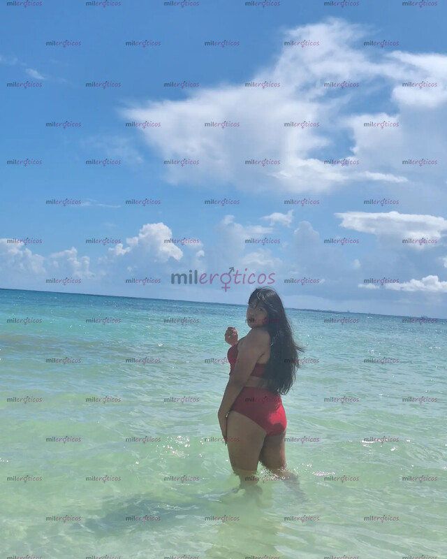 FOTOS DE MORENA TRANS DE 1.75 INTER BUENA EN EL ORAL