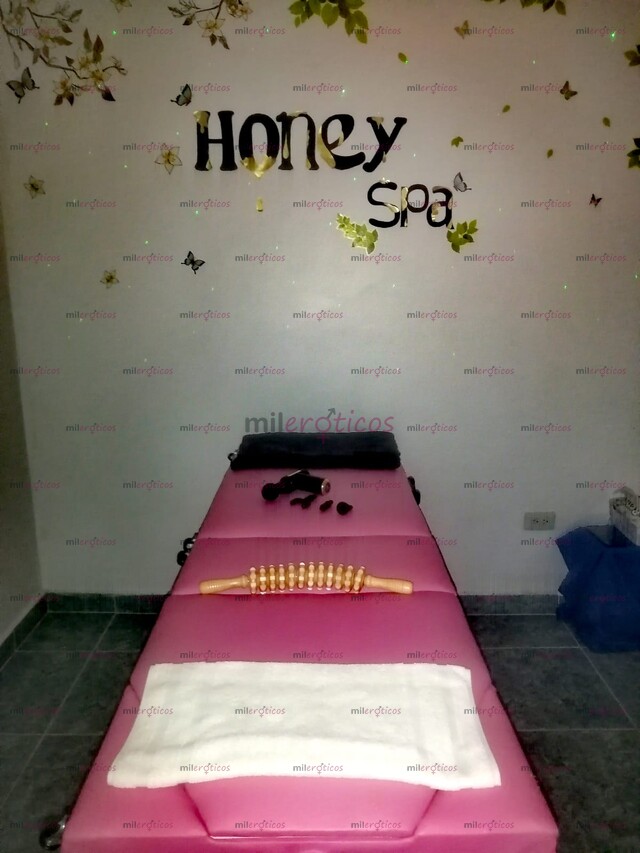 FOTOS DE MASAJES RELAJANTES, DESCONTRACTURANTE Y TANTRICO