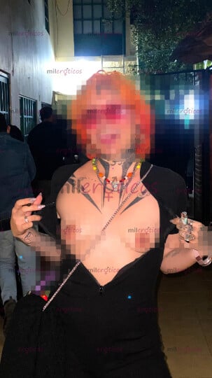 FOTOS DE PEACH BRILLOSO. ALTERNATIVA CULONA CON LENGUA DE VIBORA.