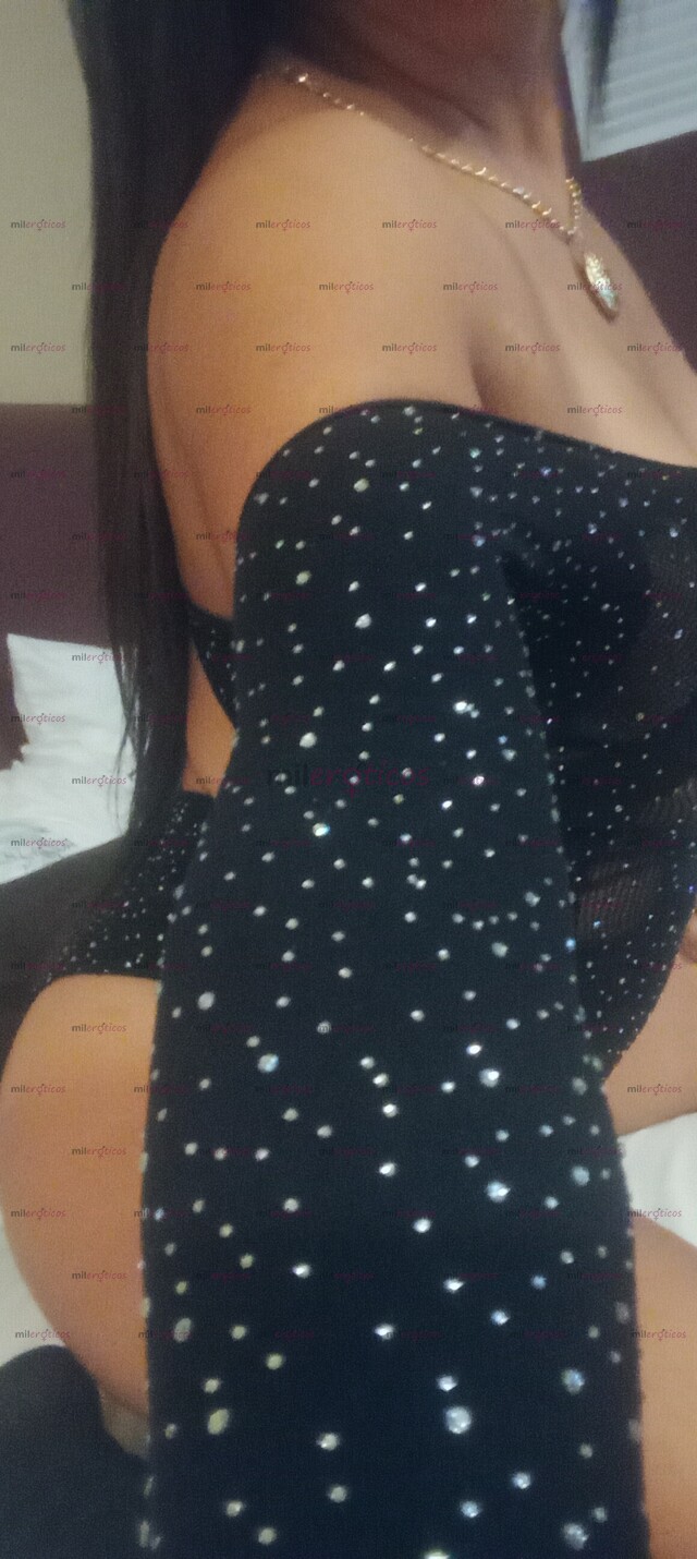 FOTOS DE SOY MUY COMPLACIENTE, TE ENCANTARA PERDERTE EN MIS BUBIS