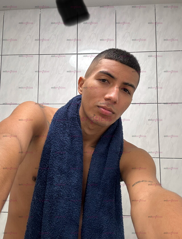 FOTOS DE CHICO TOP FETICHISTA PARA PASARLA RICO 100% REAL.