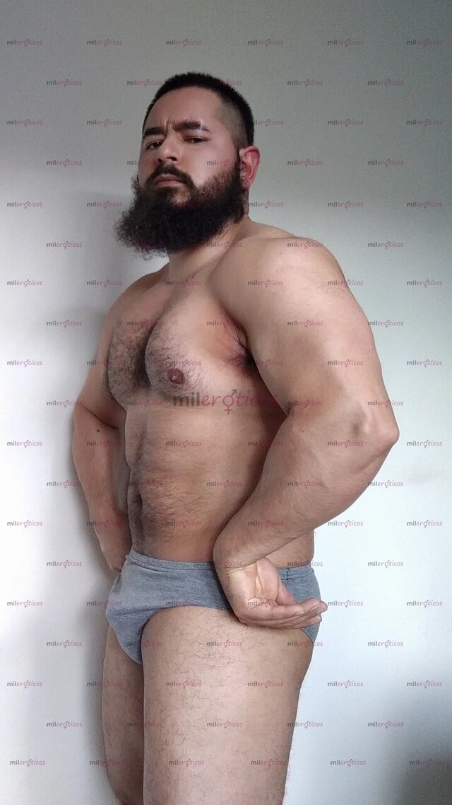 FOTOS DE ALTO GUAPO MAMADO BARBÓN VERGÓN Y MUY LECHERO