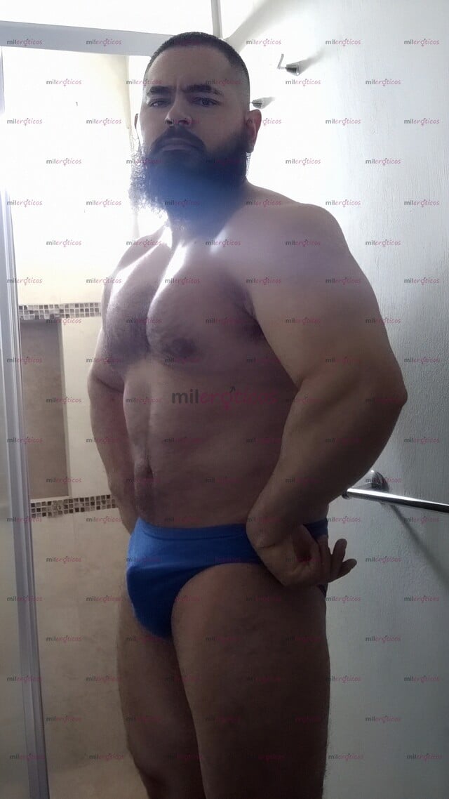 FOTOS DE ALTO GUAPO MAMADO BARBÓN VERGÓN Y MUY LECHERO