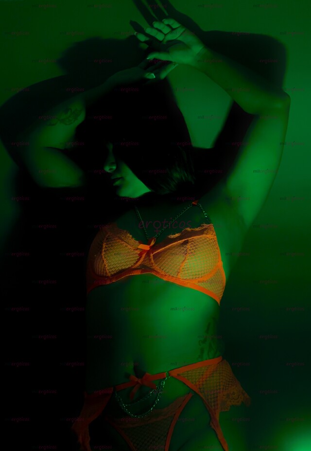 FOTOS DE TRABAJA CON NOSOTRAS EL RESERVADO MÁS ANTIGUO DE LA CIUDAD BUSCAMOS JOVENCITAS