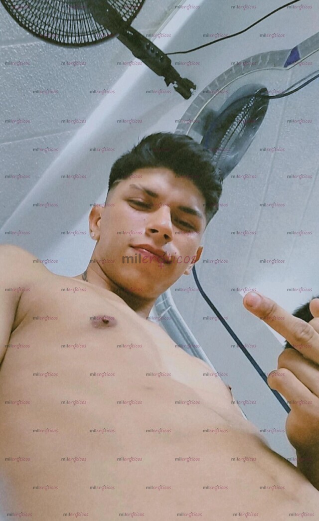 FOTOS DE VENEZOLANO SUPER ARDIENTE 22AÑOS POLLO BUEN PARCHE