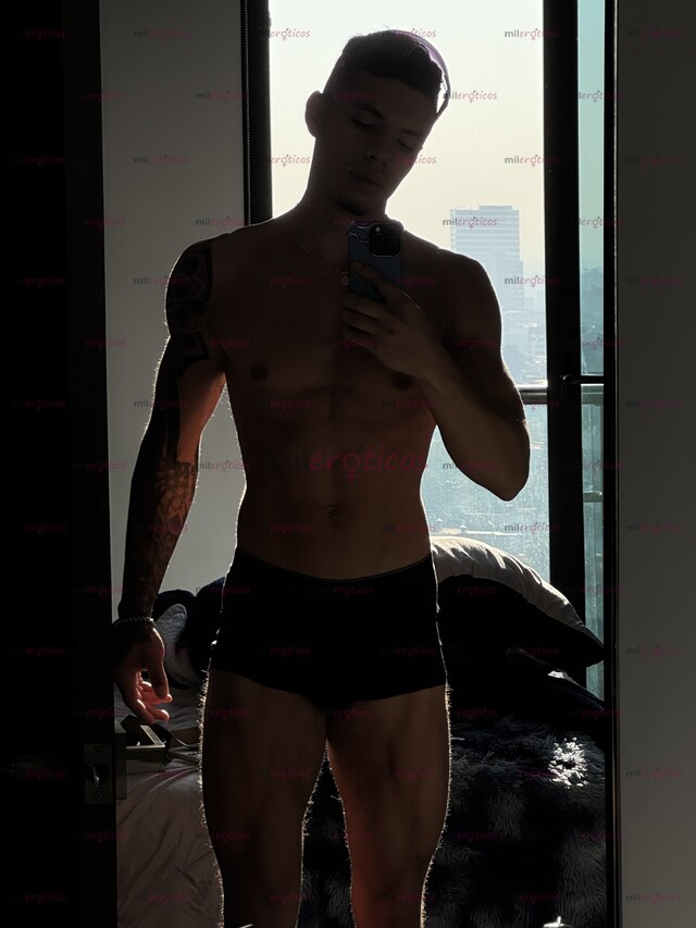 FOTOS DE COLOMBIANO 1,80 EXCELENTE TRATO CUERPO GYM TOP 24 AÑOS