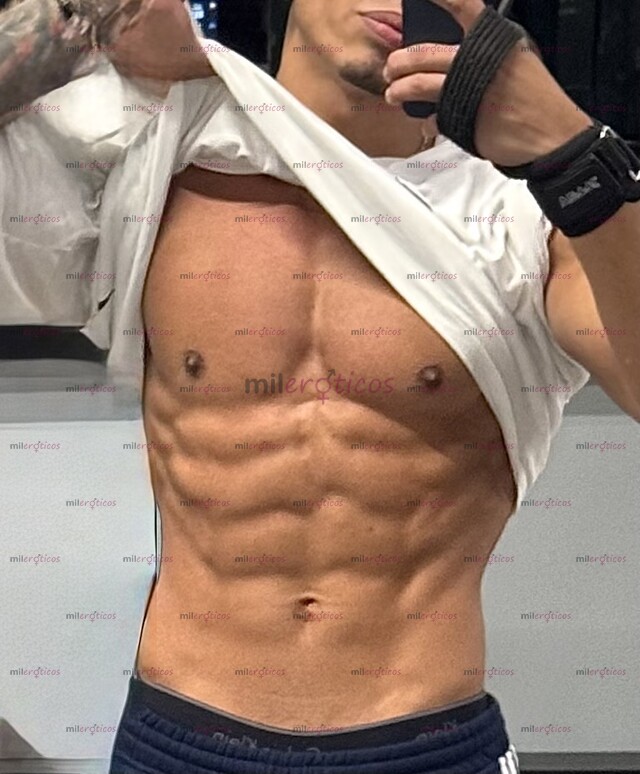 FOTOS DE COLOMBIANO 1,80 EXCELENTE TRATO CUERPO GYM TOP 24 AÑOS