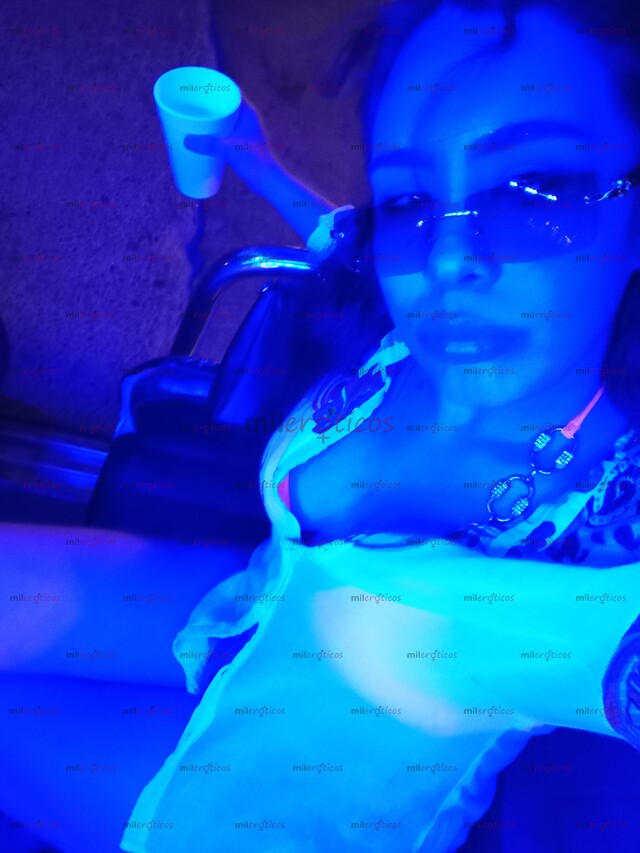 FOTOS DE ALONDRA JOVENCITA DE 19 AÑOS A TUS SERVICIOS BEBE