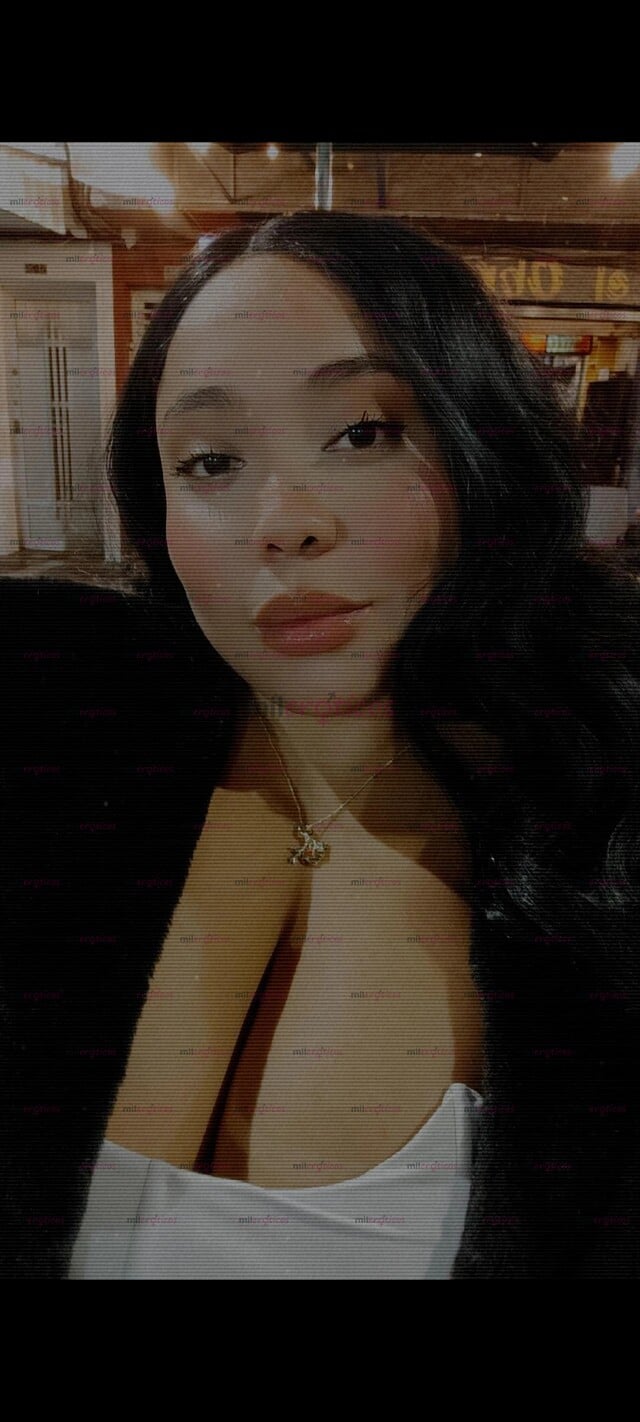 FOTOS DE CINTHYA HERMOSA MORENA CURVI DE RICOS SENOS NATURALES RICO CULO