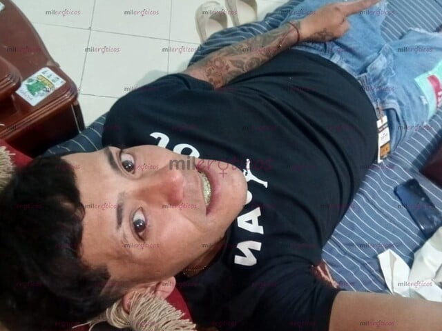 FOTOS DE NUEVO COSTEÑO VERGON HETERO 23CM DISPONIBLE PARA CHICAS Y CHICOS Y TRÍOS.