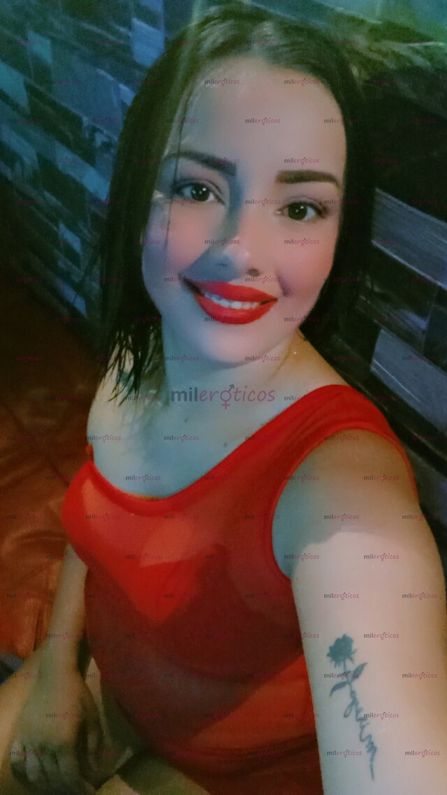 FOTOS DE HOLA MI NOMBRE ES DANIELA LINDA CHICA PARA COMPLCERTE