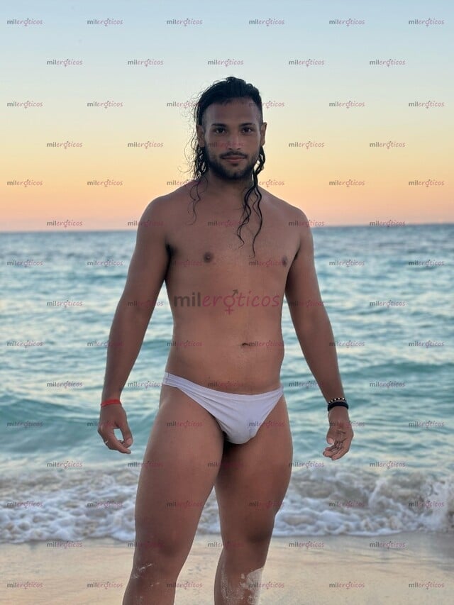 FOTOS DE ZEUS,24 AÑOS, PASIVO. UN ARGENTINO DISPUESTO A COMPLACERTE