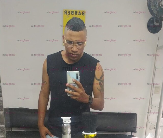 FOTOS DE HOLA SOY ANDRÉS MORENO SCORT HETERO ESCRIBEME