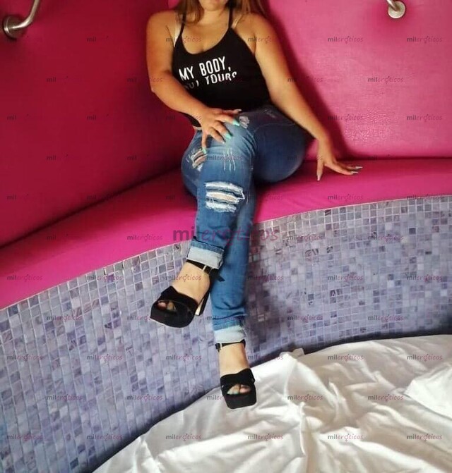 FOTOS DE HOLA MI AMOR SOY UNA CHICA ARDIENTE CON LINDAS CURVAS, SENOS PROVOCATIVOS, TENGO