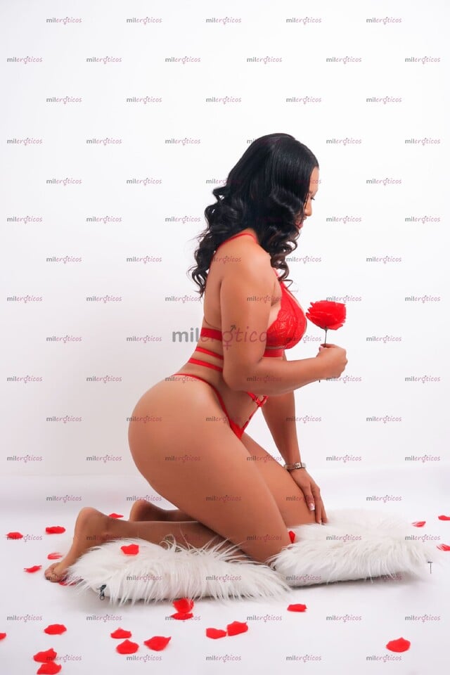 FOTOS DE BRENDA, CHICA COSTEÑA PIEL CANELITA, DISPUESTA Y COMPLACIENTE 3145855341