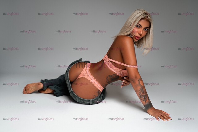 FOTOS DE GEORGINA UNA MORENA RUBIA, EXÓTICA CON BUENAS CURVAS Y UN CUERPO NATURAL
