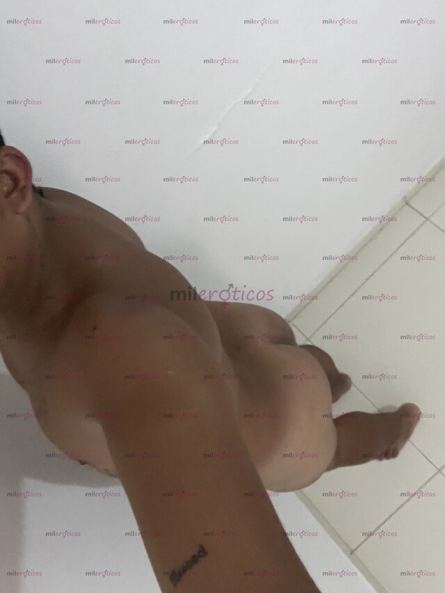 FOTOS DE PASIVO CON SITIO EN FLORIDABLANCA 24 AÑOS 3044530944