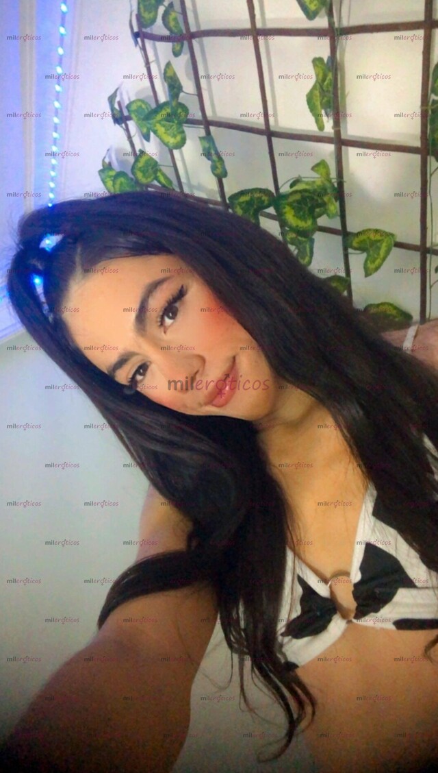 FOTOS DE CALEÑA VERGONA CON GANAS DE TODO ABIERTA A TODO