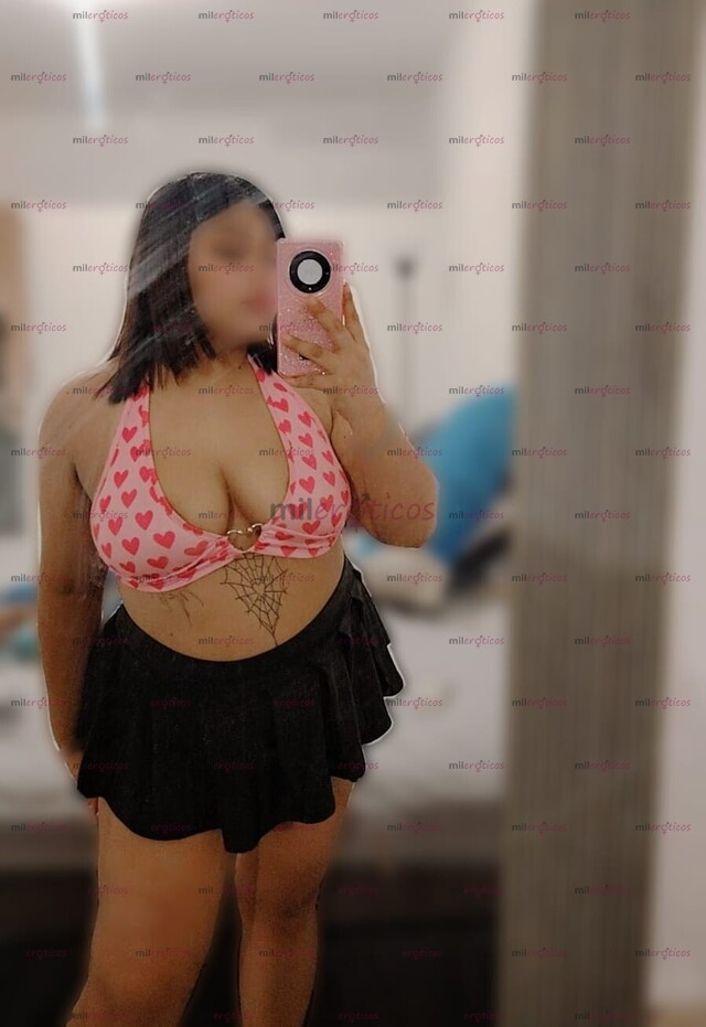 FOTOS DE SOY GIA CON UN BUSTO 34C, TALLA 11, COLOR PIEL CANELA.