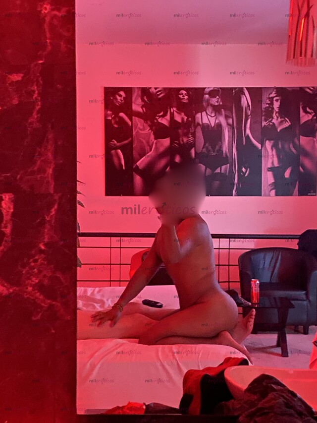 FOTOS DE NALGONCITO SABROSO COMPLACIENTE,CALIENTE, CON GANAS DE ORDEÑARTE RICO