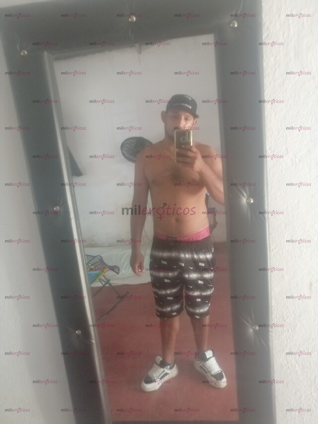 FOTOS DE MORENO CALIENTE CON GANAS DE COGER DURO Y PASARLA BIEN