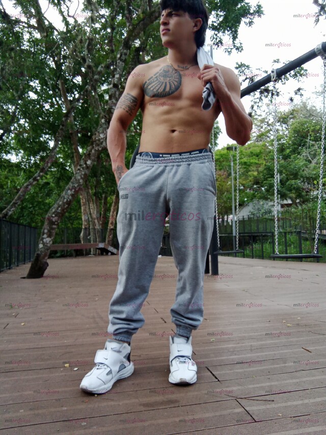 FOTOS DE PRETTY BOY LISTO PARA SACIAR TUS GANAS CONTACTAME Y PASALA RICO
