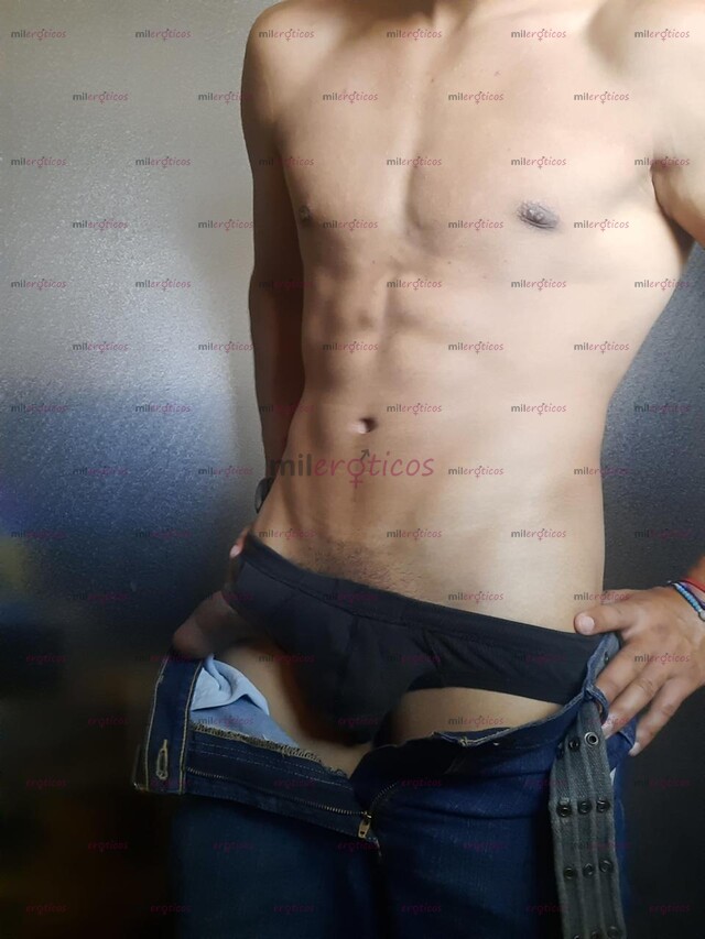 FOTOS DE JOVEN POTENTE, LECHERO, LISTO PARA CONSENTIRTE AMOR !! TOTAL DISCRECIÓN