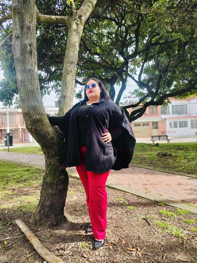 FOTOS DE DULCE DAMA CON GANAS DE PECAR, ARDIENTE Y DESCOMPLICADA