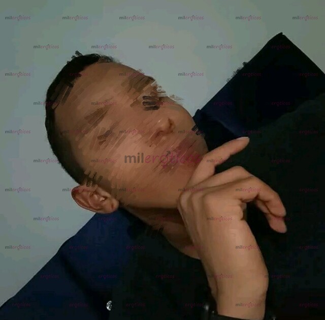 FOTOS DE CHICO MORENO ATRACTIVO SÚPER VERGON Y ASEADO SOLO PARA TI...