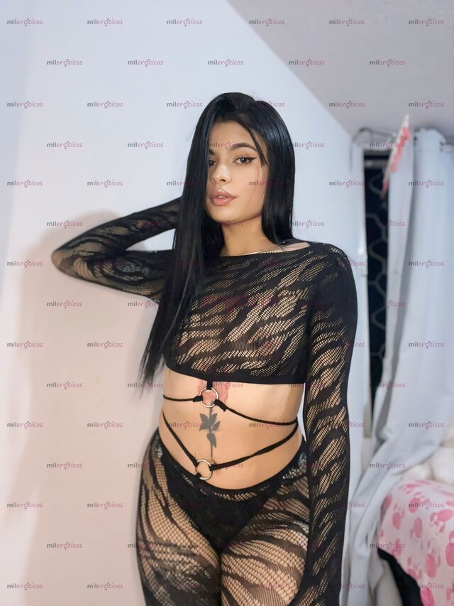 FOTOS DE PETIT APRETADITA!19 AÑOS FLAQUITA HERMOSA CALIENTE Y SENSUAL