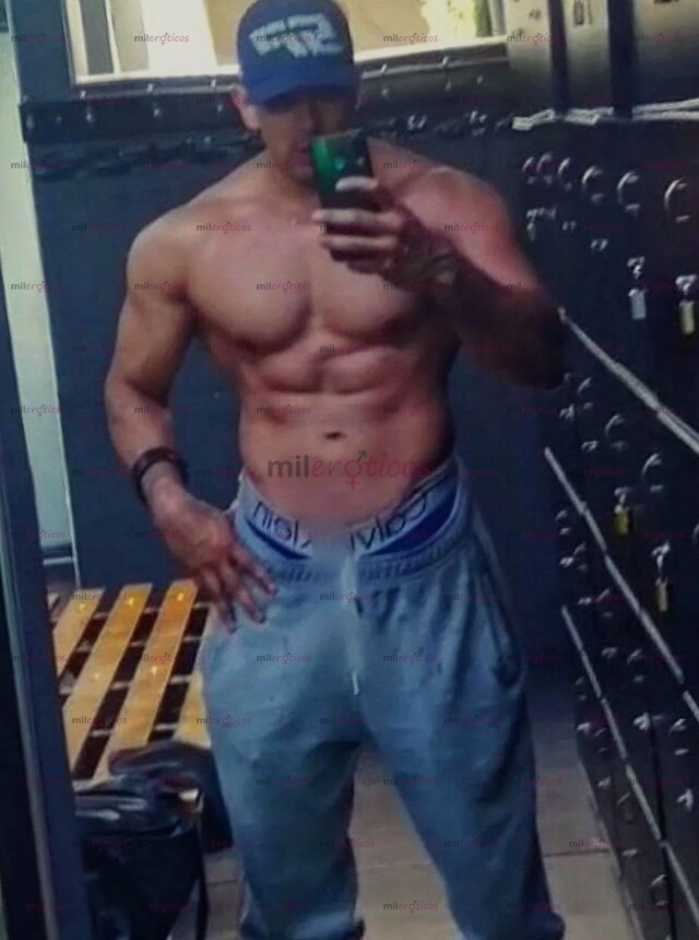 FOTOS DE SHEKO SUPER DOTADO MEXICANO MORENO 23 CM PARA MUJERES Y PAREJAS SWINGER