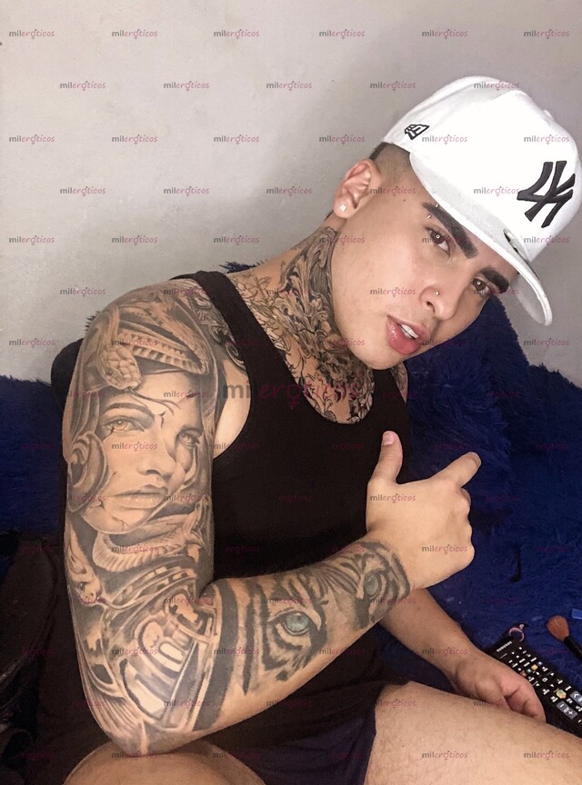 FOTOS DE MEN VERSATIL TATUADO LISTO PARA COMPLACERTE EN TODO