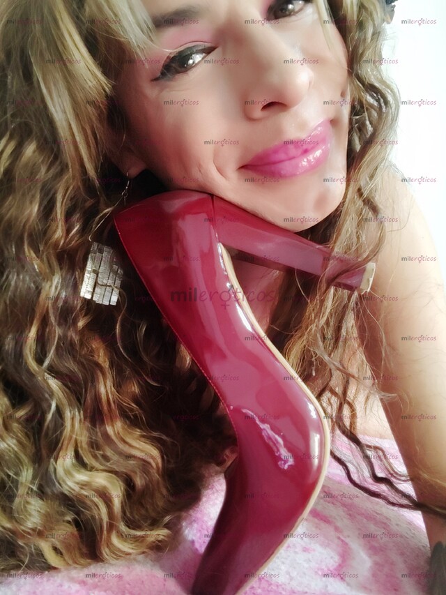 FOTOS DE UNA NIÑA SIN IGUAL COMPLACIENTE Y DIVERTIDA