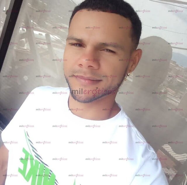 FOTOS DE DE PROMO SI BUSCAR PLACER SOY EL INDICADO NO ESPERES MÁS ESCRIBEME